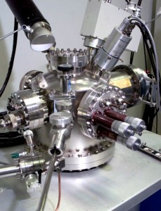 Ultra-high vacuum chamber for analysis of coatings and materials surfaces